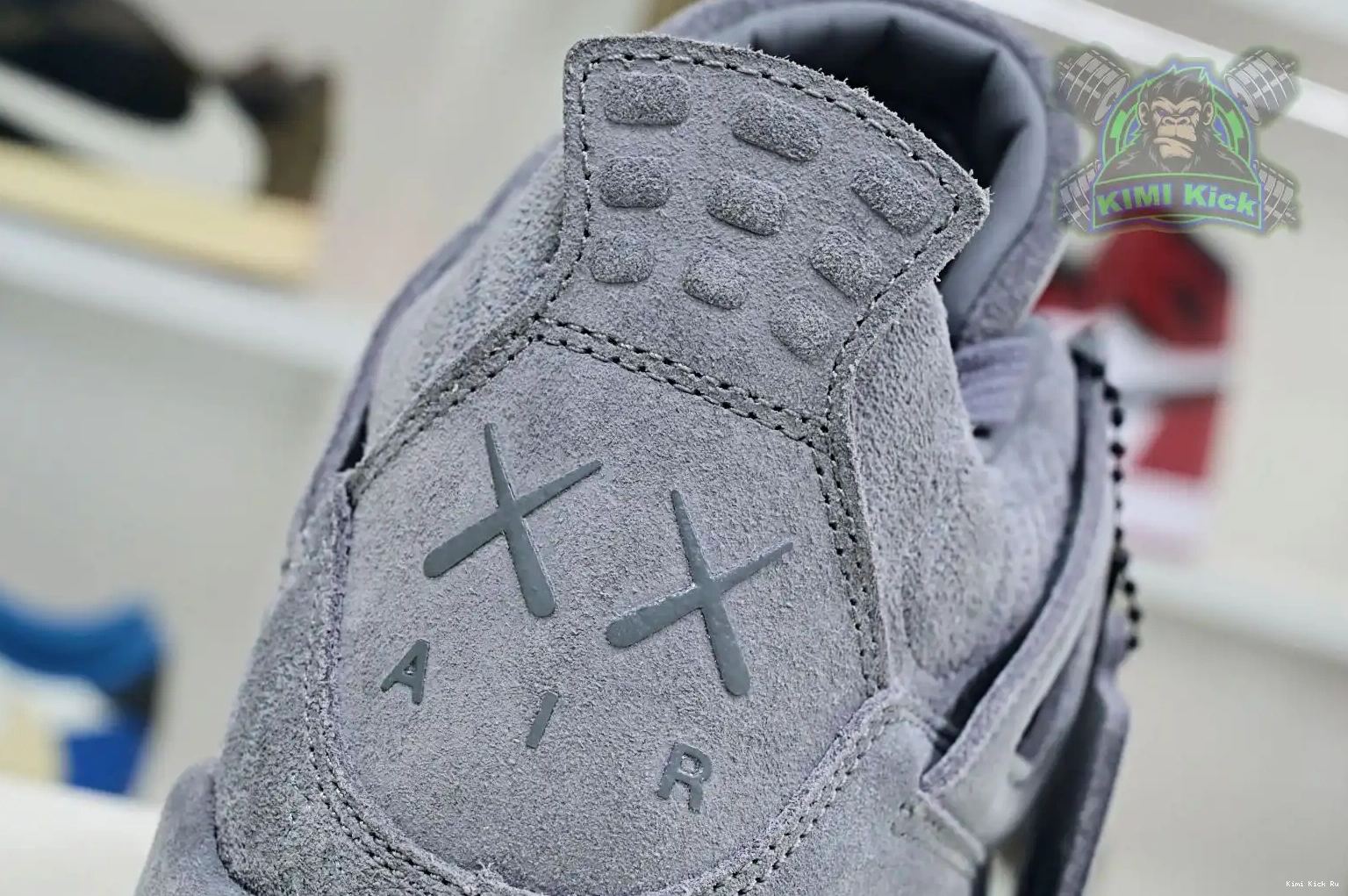Kimikick Jordan 4 retro kaws Air Jordan 0711